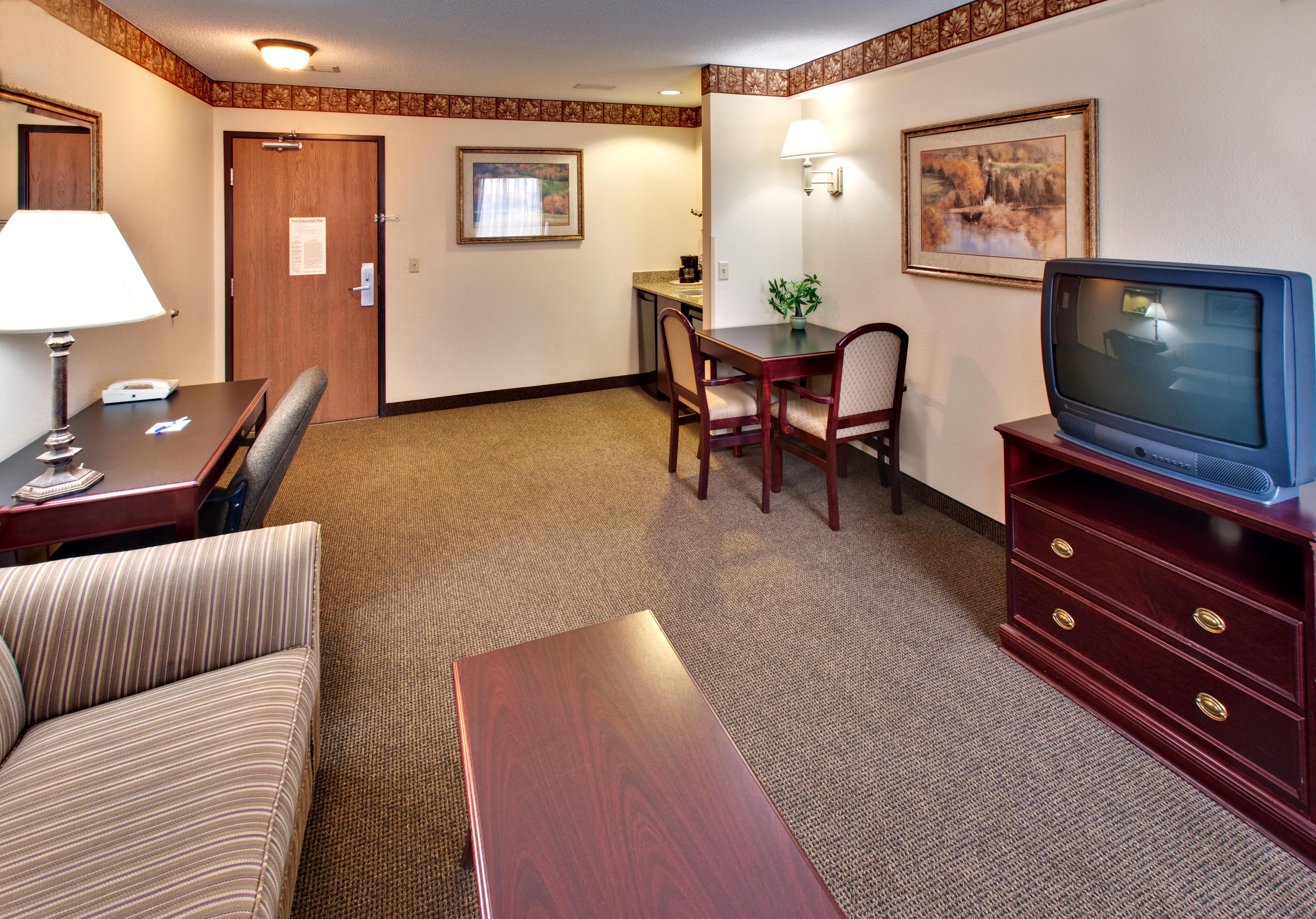 Best Western Watertown Inn & Suites Eksteriør bilde
