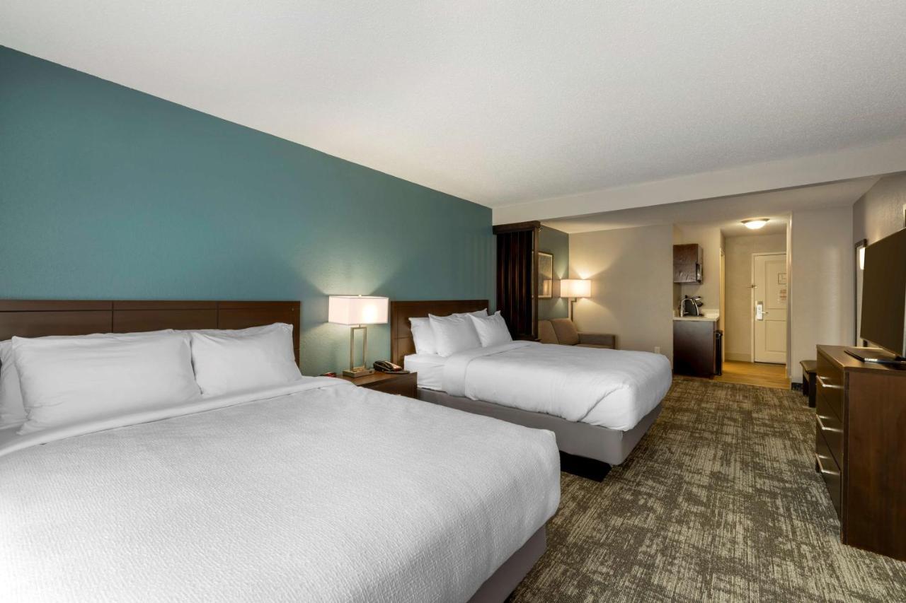 Best Western Watertown Inn & Suites Eksteriør bilde