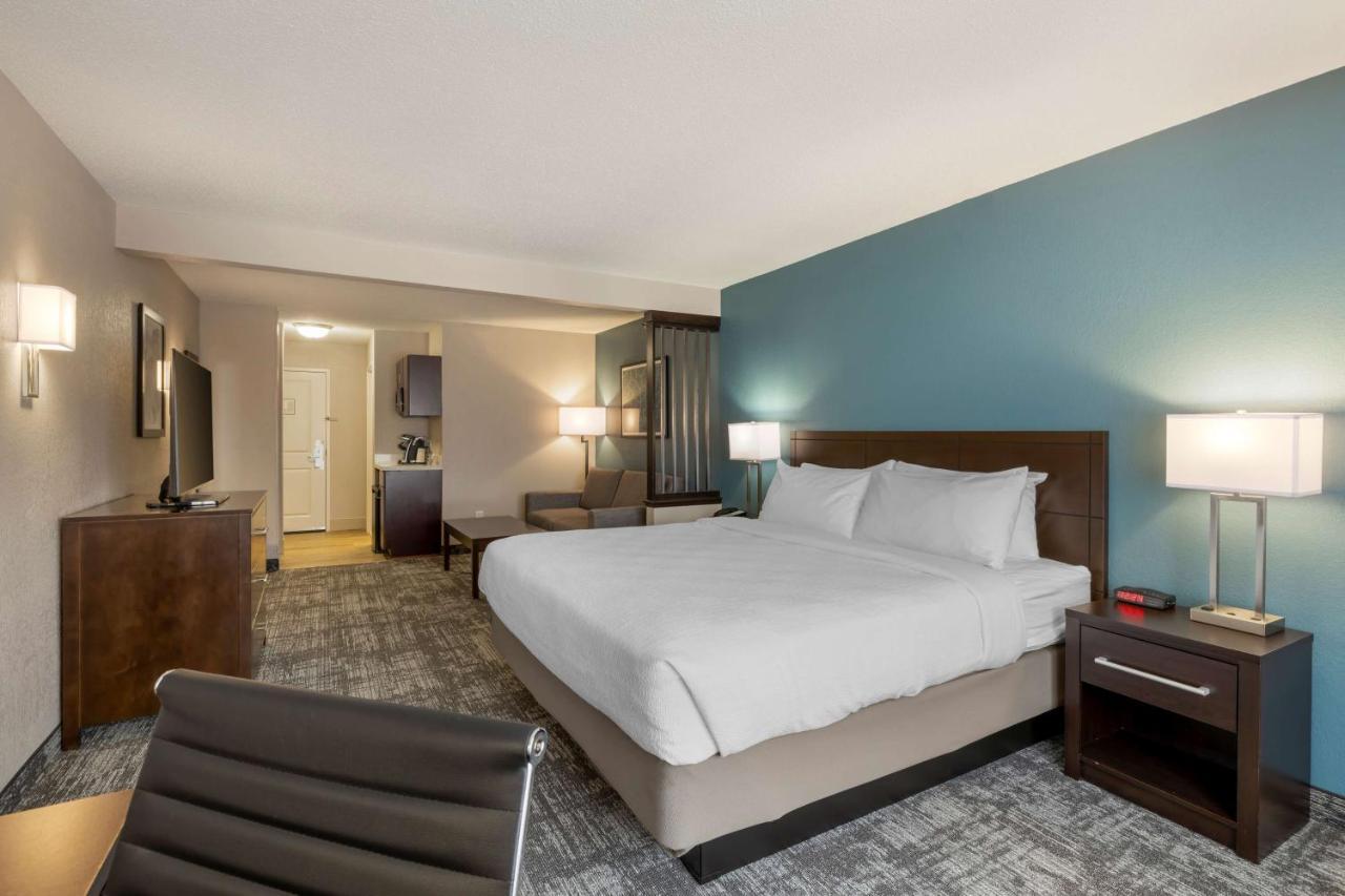 Best Western Watertown Inn & Suites Eksteriør bilde
