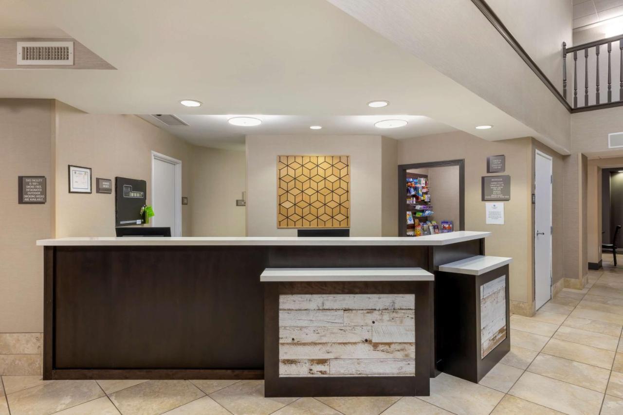 Best Western Watertown Inn & Suites Eksteriør bilde