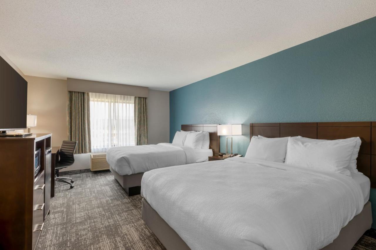 Best Western Watertown Inn & Suites Eksteriør bilde