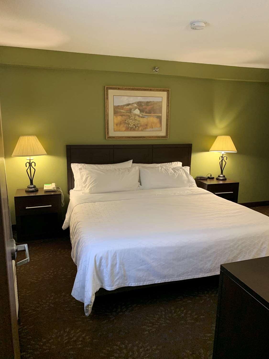 Best Western Watertown Inn & Suites Eksteriør bilde
