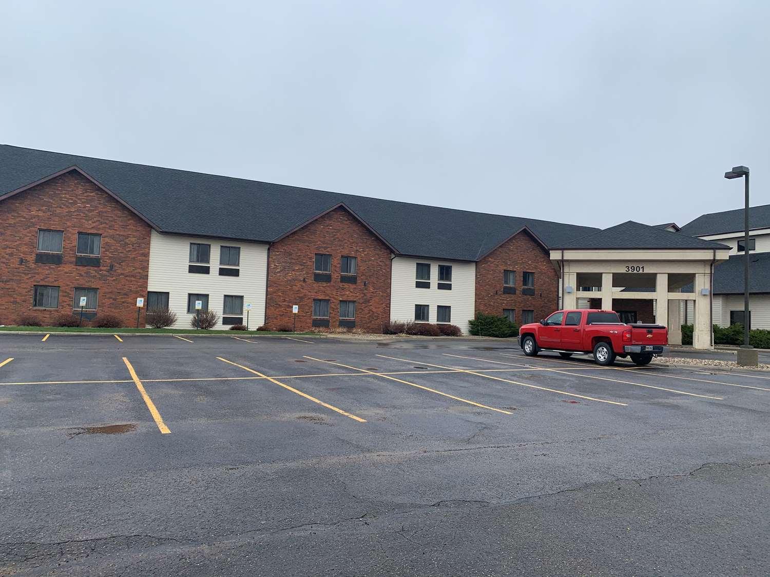 Best Western Watertown Inn & Suites Eksteriør bilde